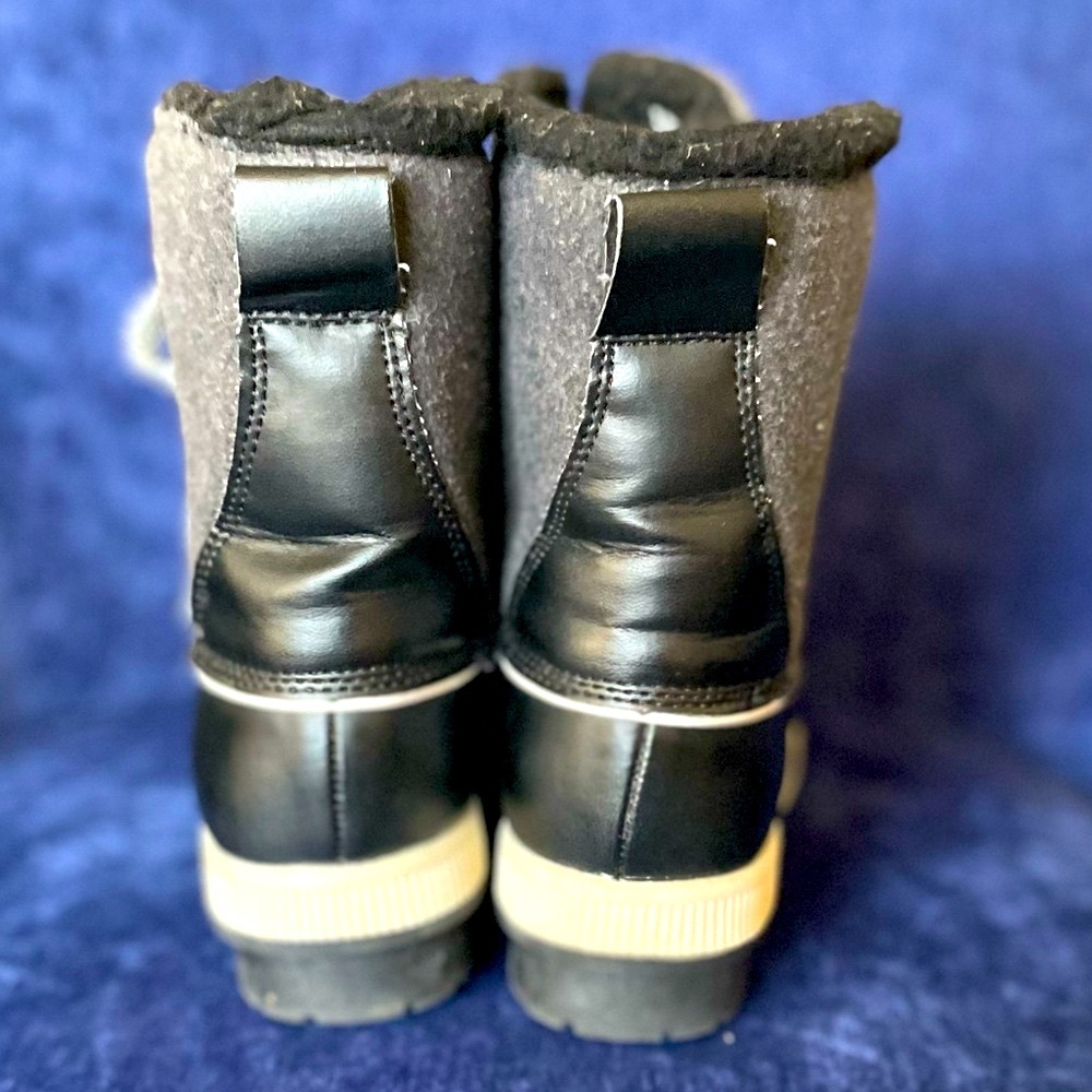 Totes • Kids Snow Boots - Picture 4 of 7